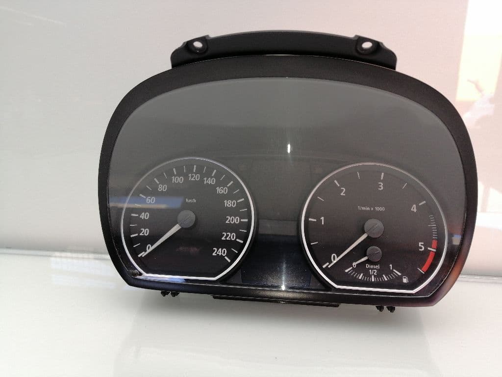 Cuadro instrumentos BMW SERIE 1 LIM