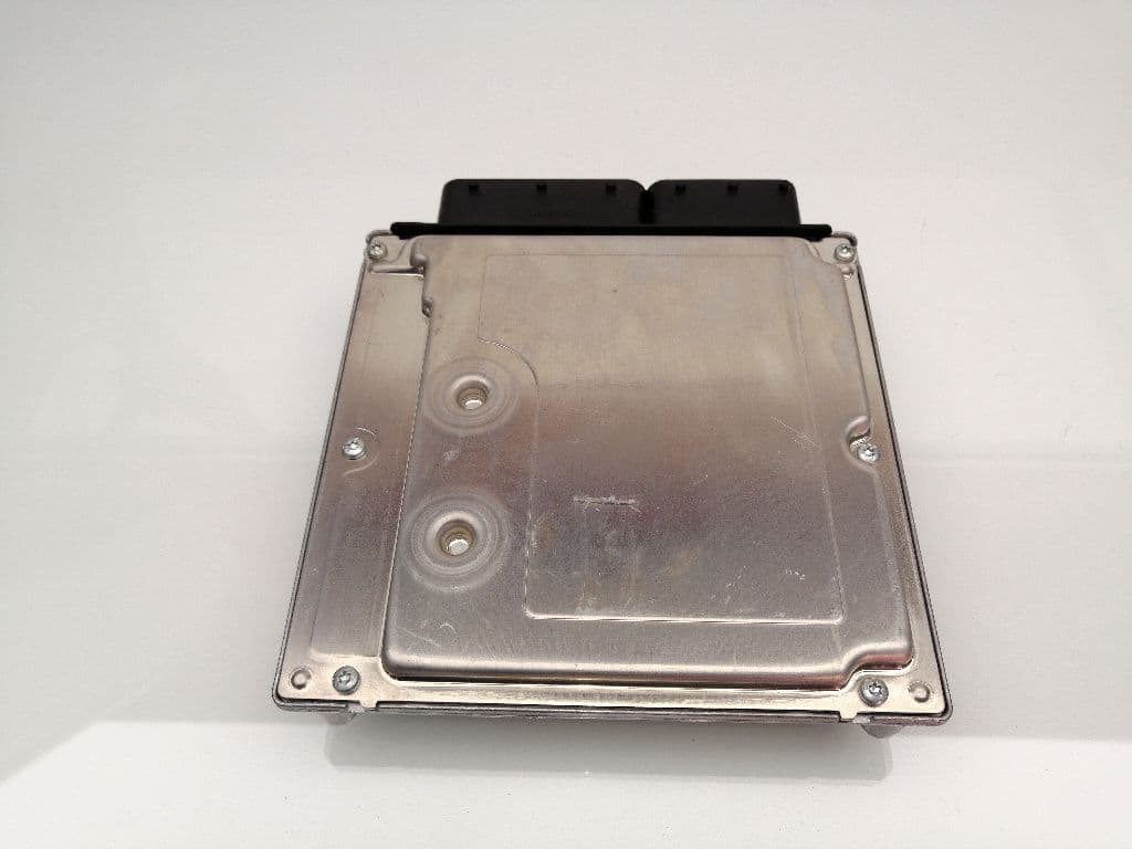 Centralita motor uce BMW SERIE 1 LIM 3