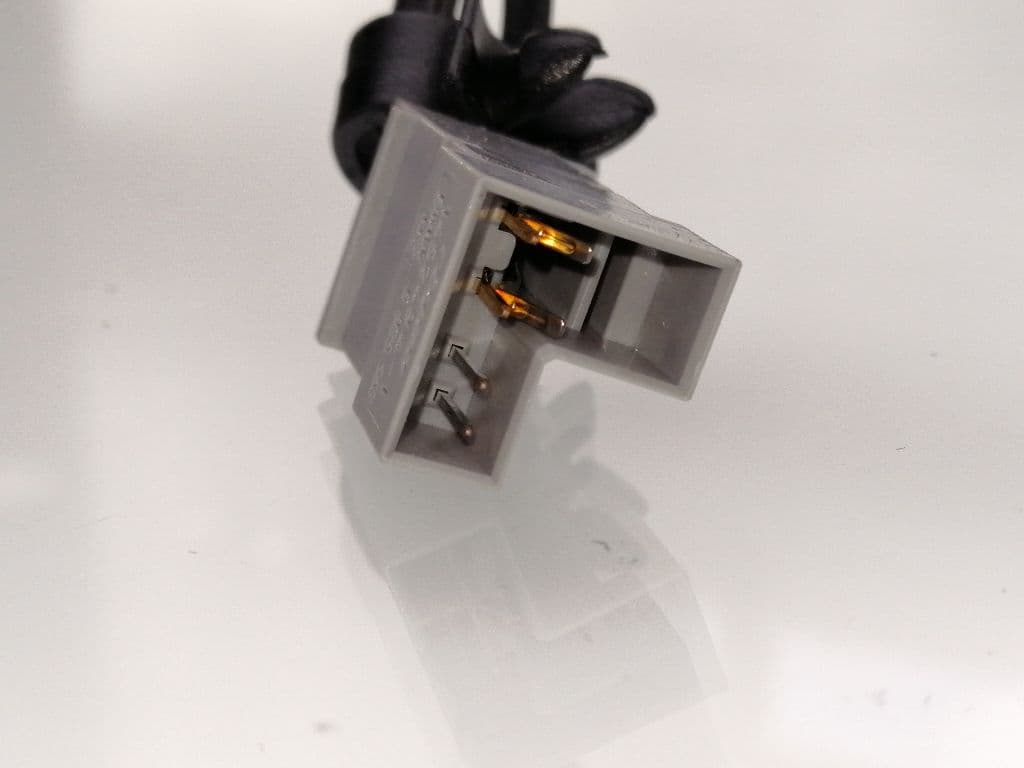 Recambio BMW SERIE 1 LIM ref. 7126296 2
