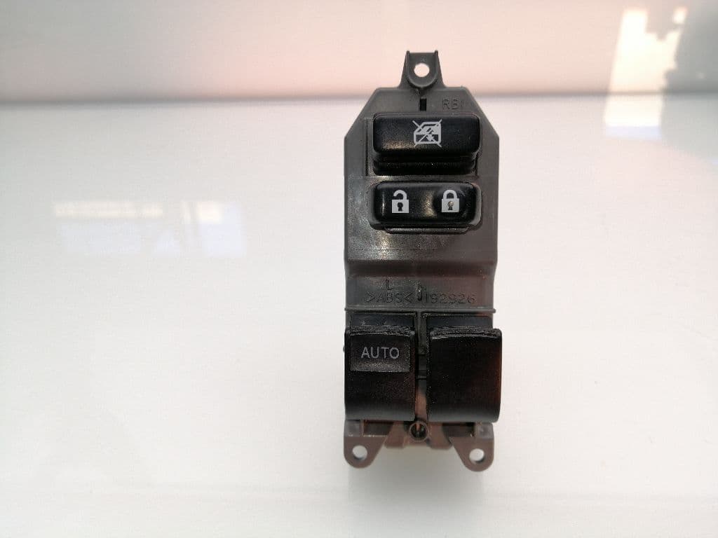 Mando elevalunas delantero izquierdo TOYOTA YARIS