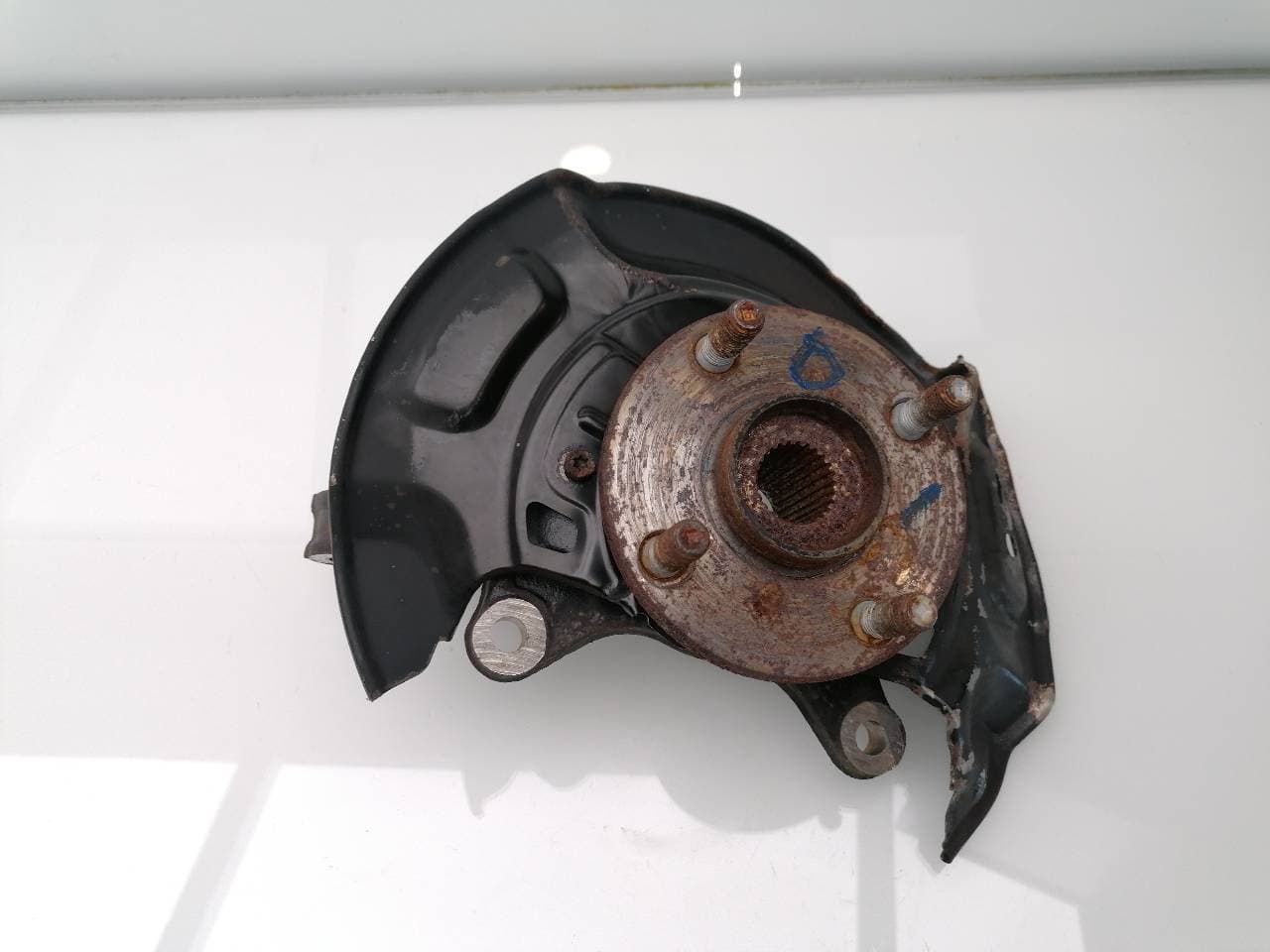 Mangueta delantera izquierda TOYOTA YARIS