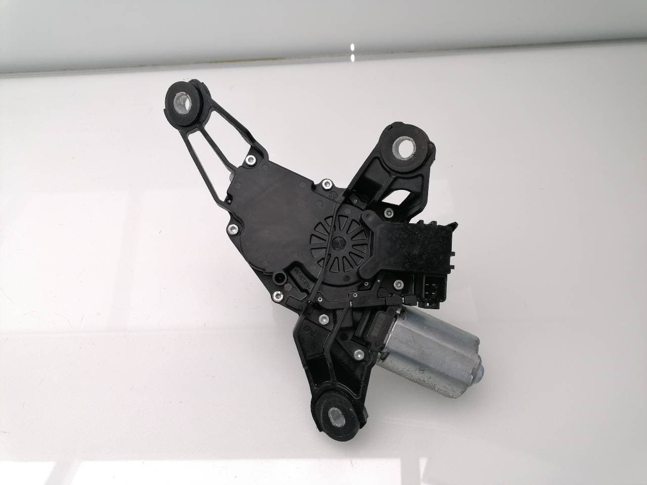 Motor limpia trasero TOYOTA YARIS 4