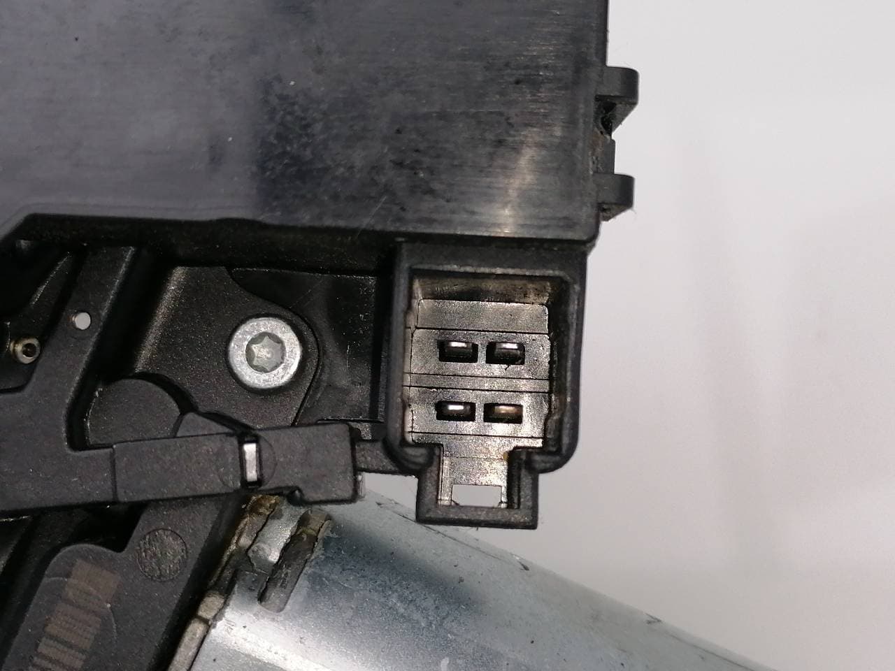 Motor limpia trasero TOYOTA YARIS