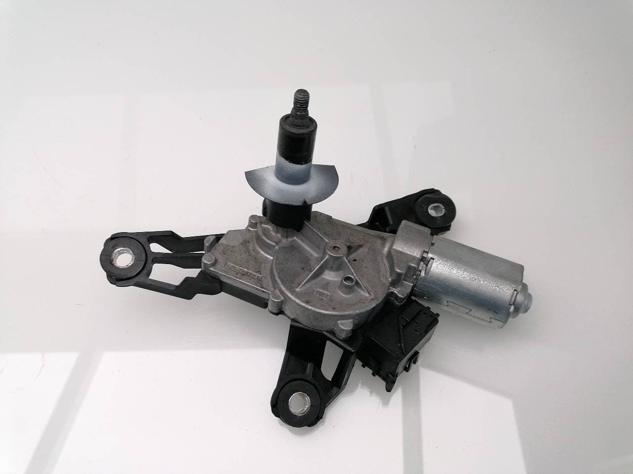 Motor limpia trasero TOYOTA YARIS 2
