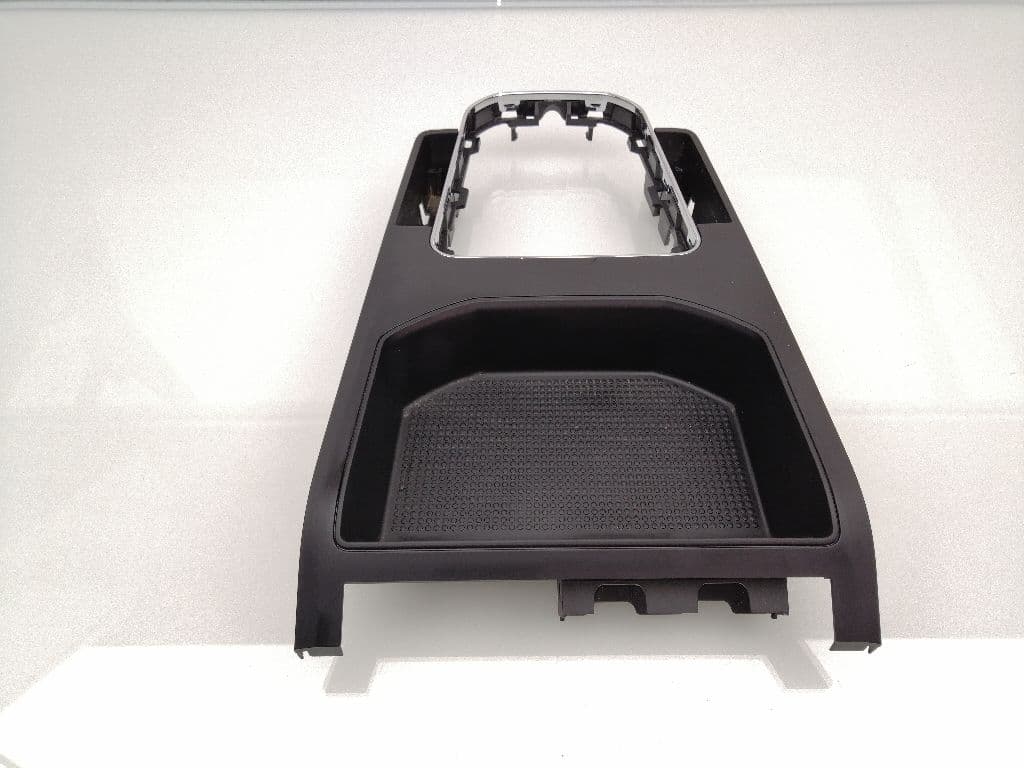 Plastico SEAT IBIZA SC (6P5) 4