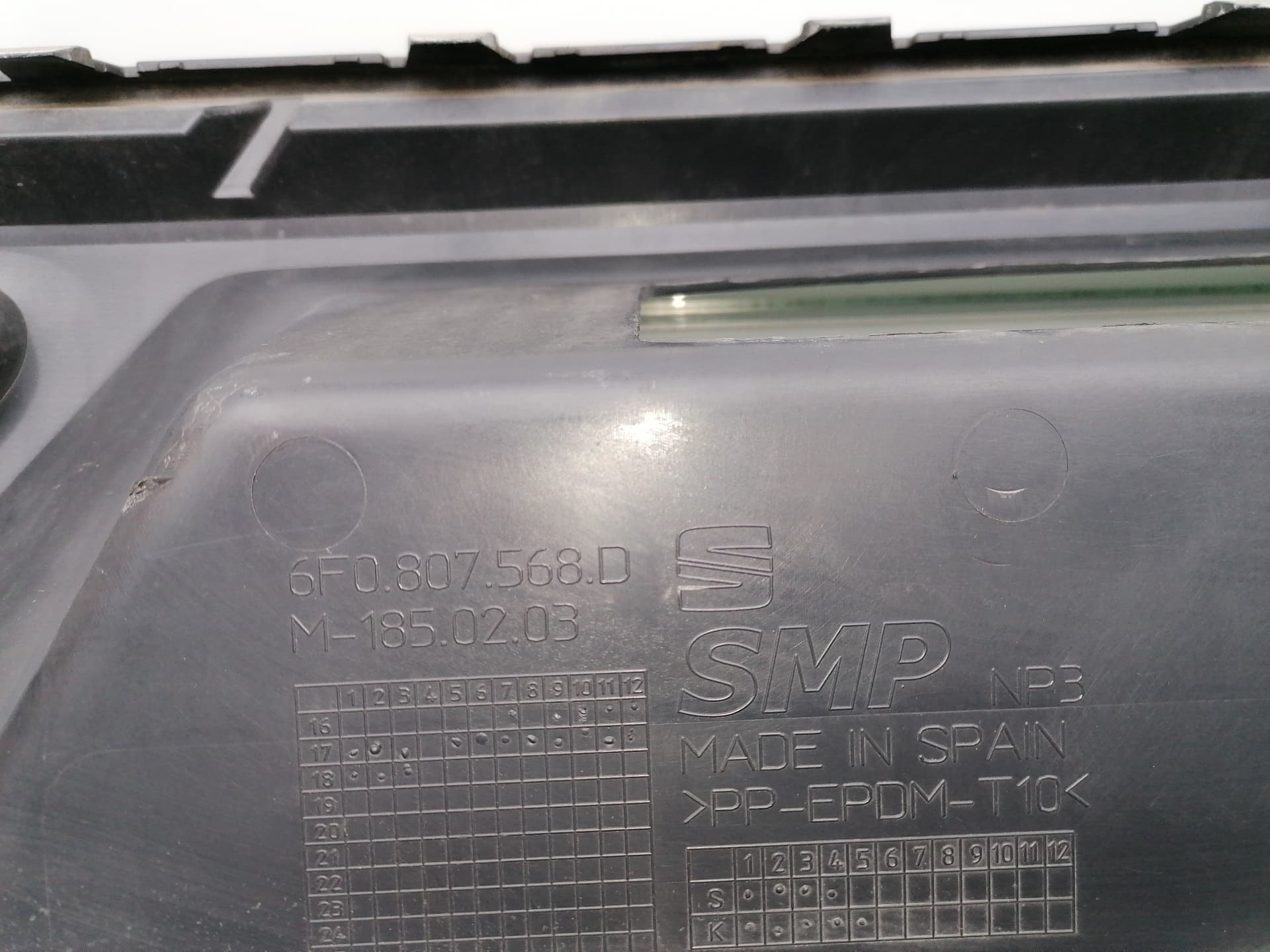 Paragolpes trasero SEAT IBIZA SC (6P5) 4