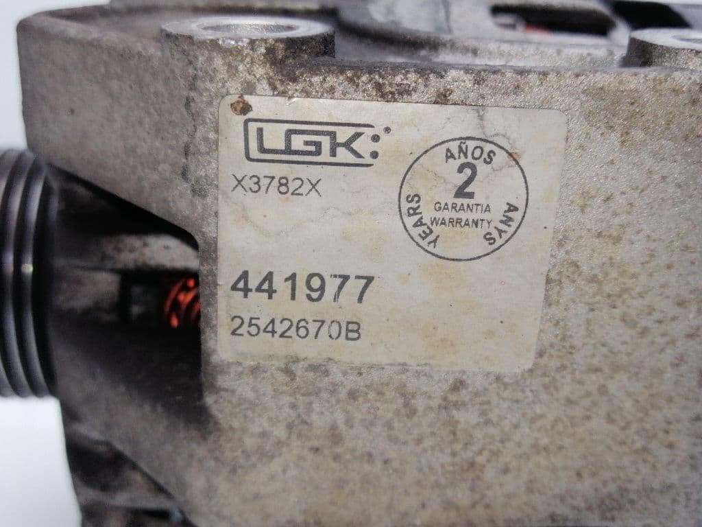 Alternador SUZUKI SWIFT SF BERLINA (EA) 4