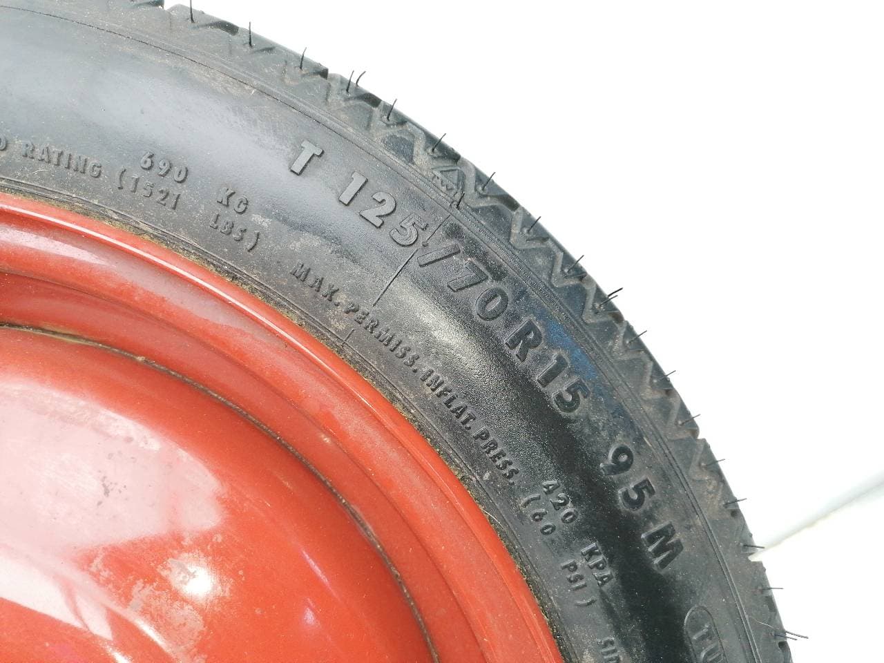 Soporte rueda repuesto SUZUKI SWIFT SF BERLINA (EA) 2