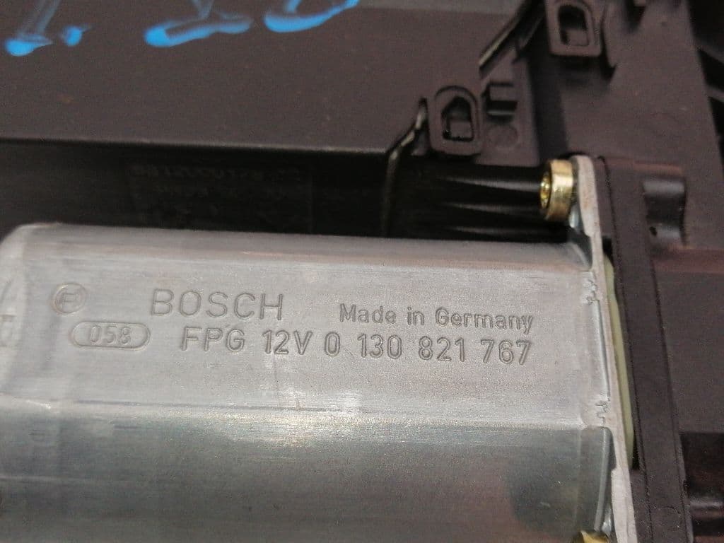 Motor elevalunas delantero izquierdo PEUGEOT 307 BREAK / SW (S1) 2