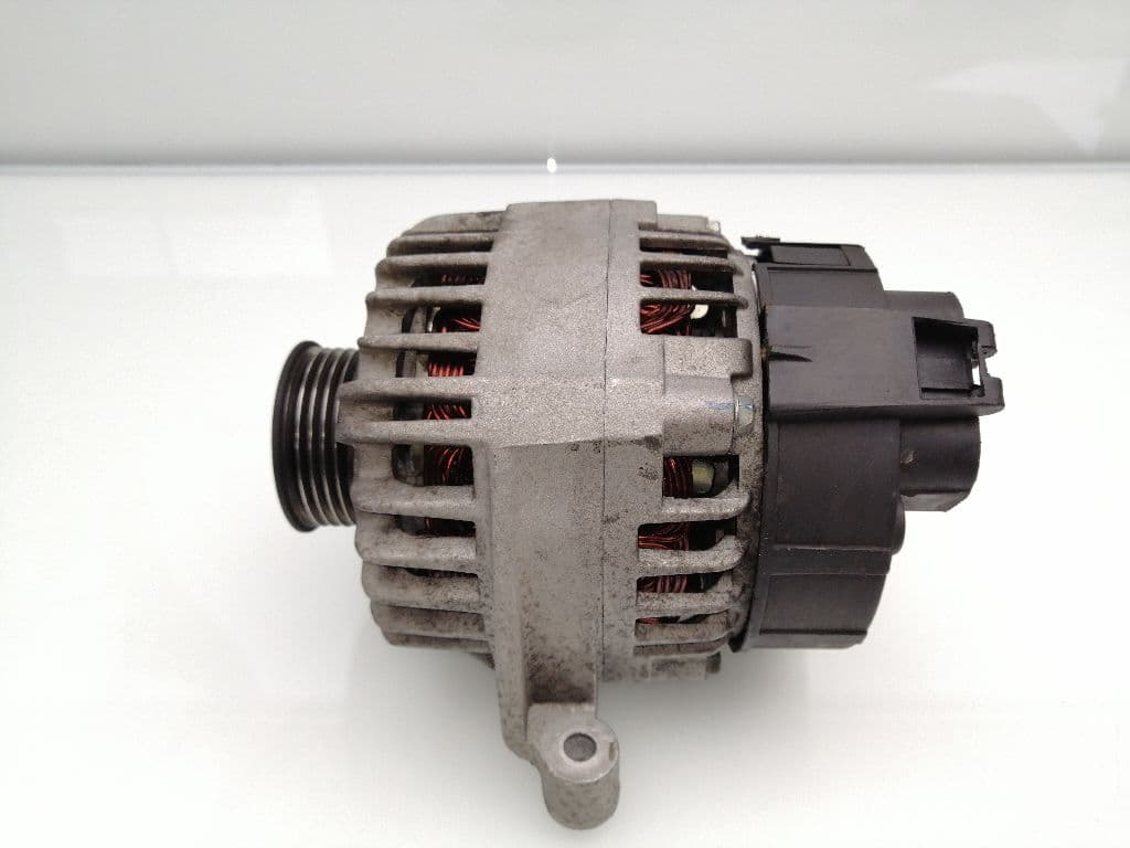 Alternador FIAT GRANDE PUNTO (199) 4