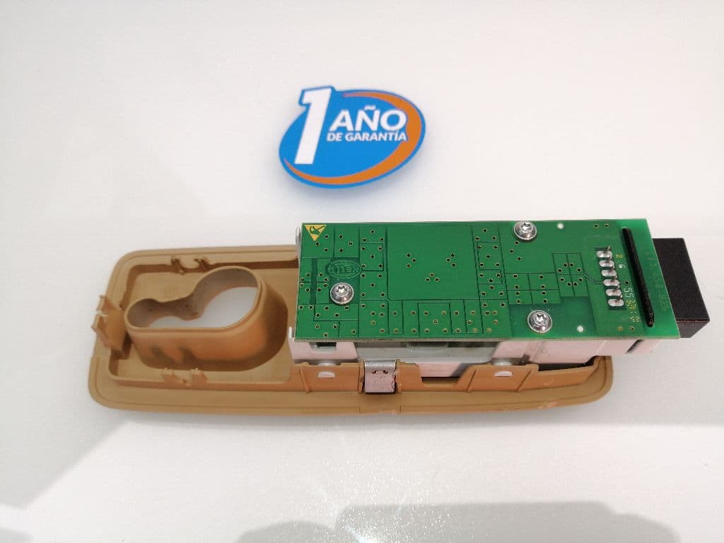 Luz interior PORSCHE CAYENNE (TYP 9PA1) 3
