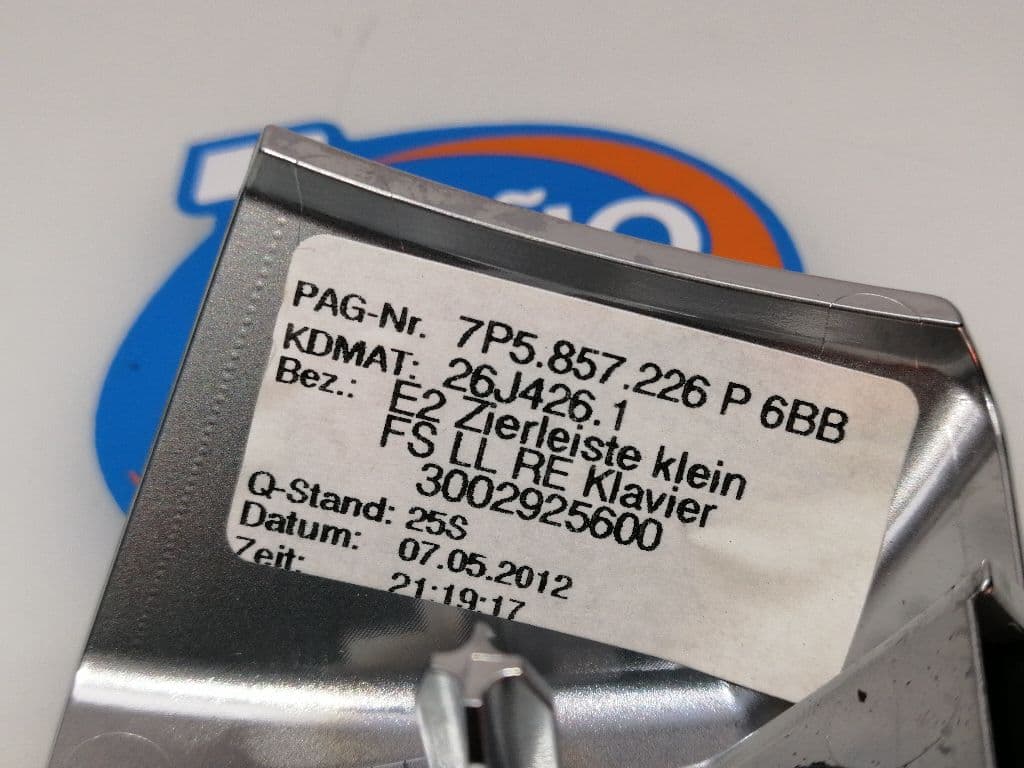 Plastico PORSCHE CAYENNE (TYP 9PA1) 2