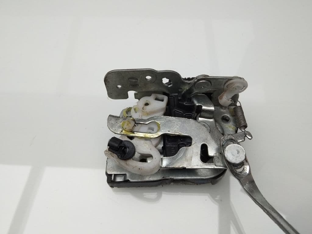 Cerradura puerta delantera izquierda SUZUKI JIMNY SN (FJ) 3