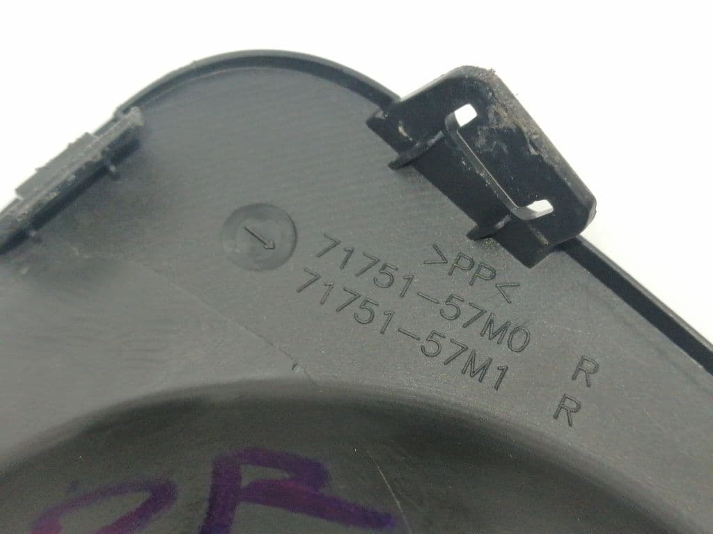 Plastico SUZUKI JIMNY SN (FJ) 4