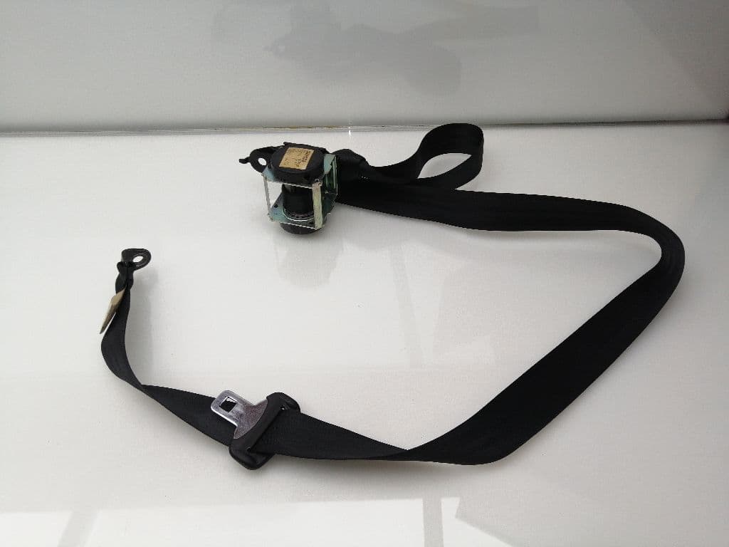 Cinturon seguridad trasero derecho MAZDA 3 BERLINA (BK)