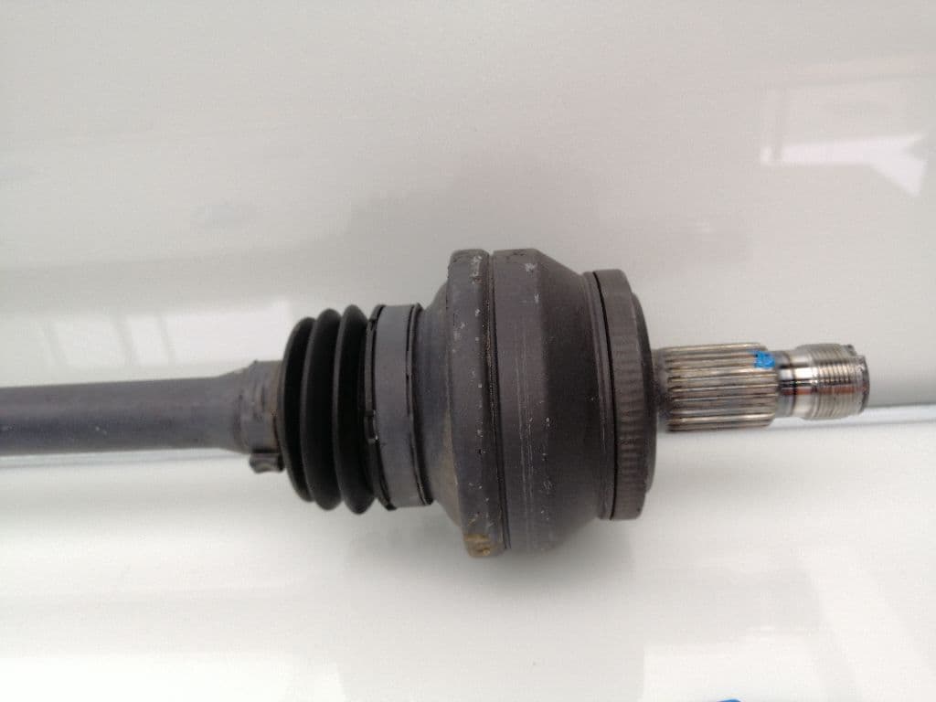 Recambio MERCEDES-BENZ CLASE C (W203) BERLINA ref. 2043508423 3