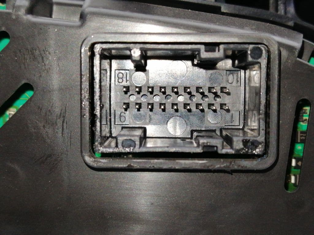 Cuadro instrumentos ALFA ROMEO GIULIETTA (191) 3