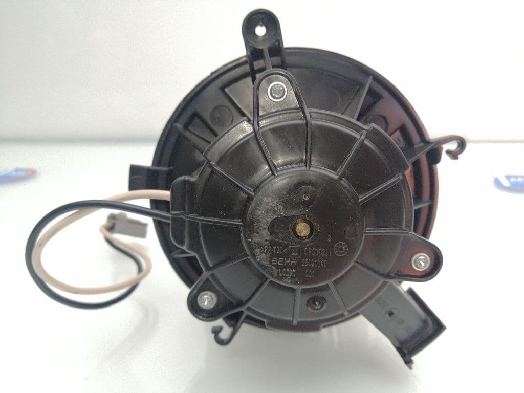Motor calefaccion OPEL ZAFIRA TOURER 4