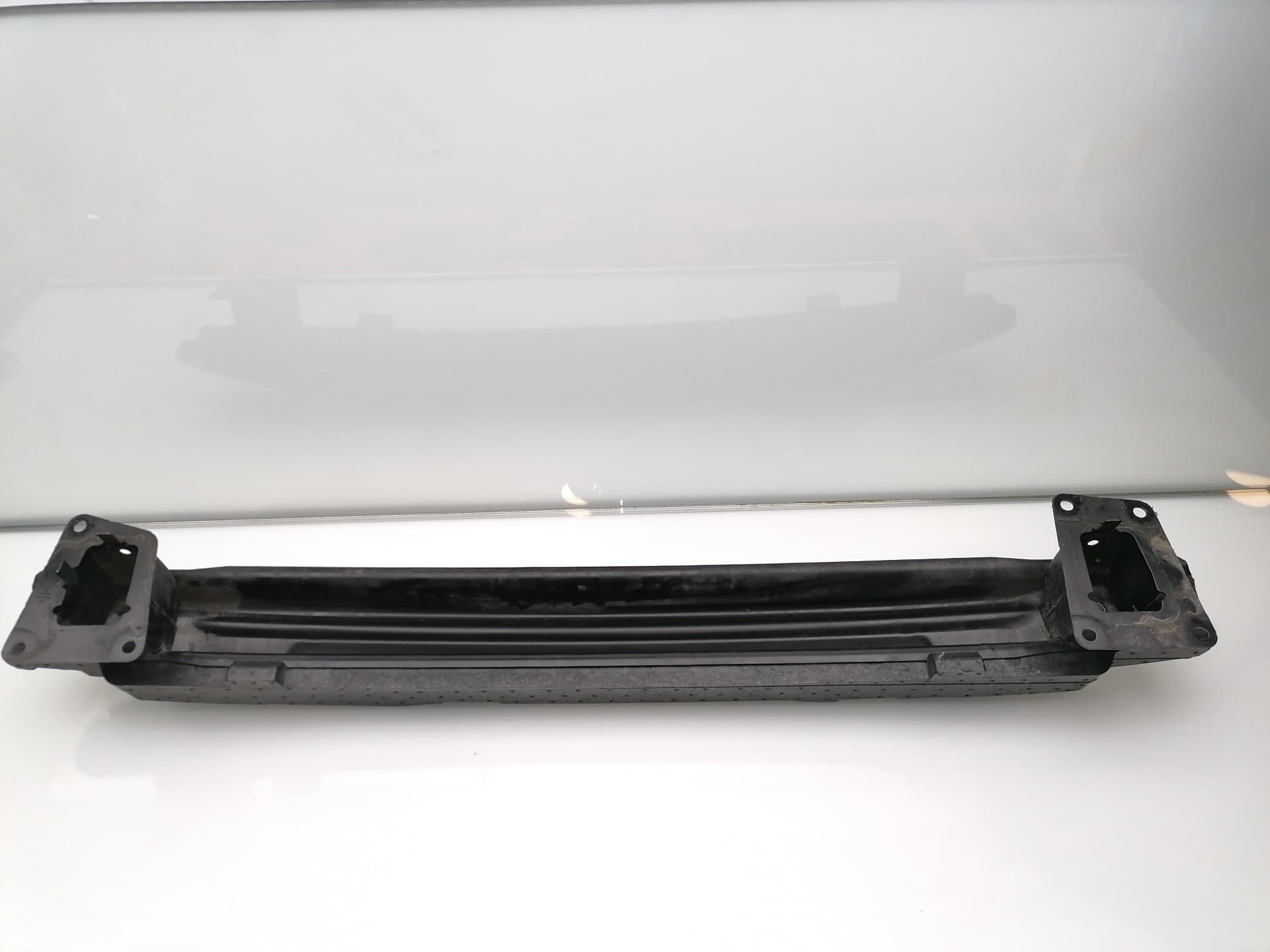 Refuerzo paragolpes trasero VOLKSWAGEN PASSAT CC (357) 4