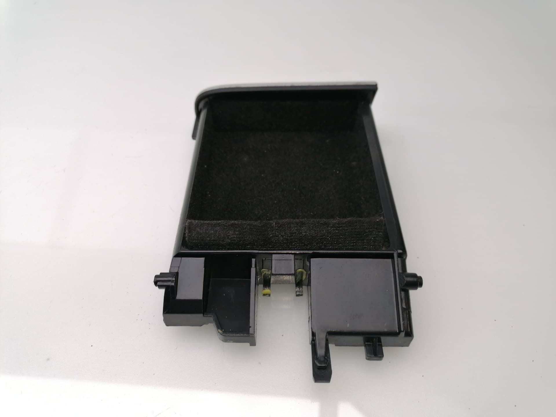 Plastico VOLKSWAGEN PASSAT CC (357) 2