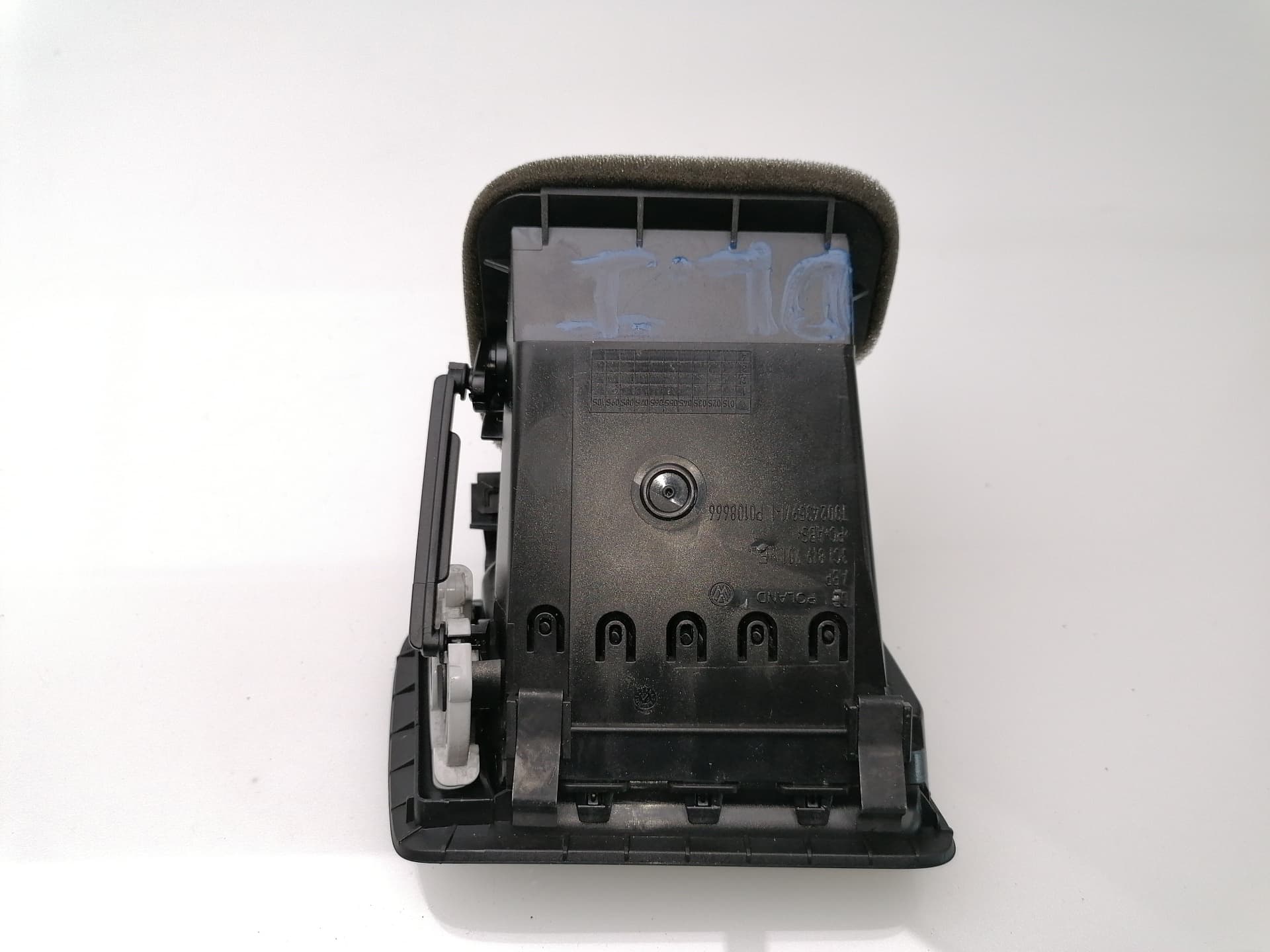 Plastico VOLKSWAGEN PASSAT CC (357) 3