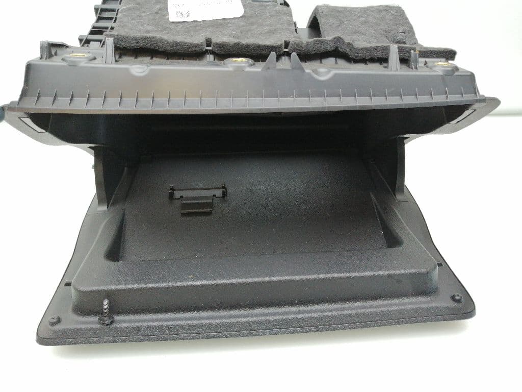 Guantera AUDI Q2 (GAB) 5