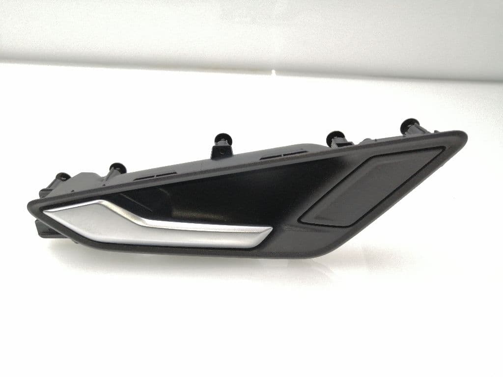 Maneta interior trasera izquierda AUDI Q2 (GAB)