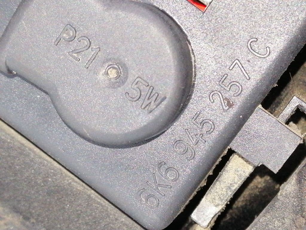 Piloto trasero izquierdo SEAT IBIZA (6K) 2