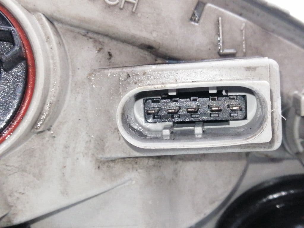 Faro izquierdo MERCEDES-BENZ VANEO (W414) FURGONETA COMPACTA 3
