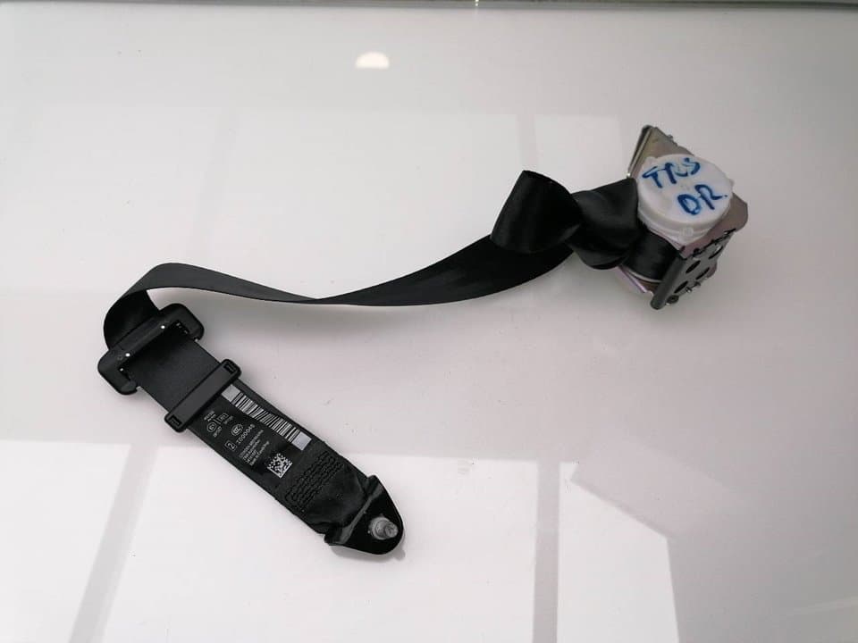 Cinturon seguridad trasero derecho CITROEN C1