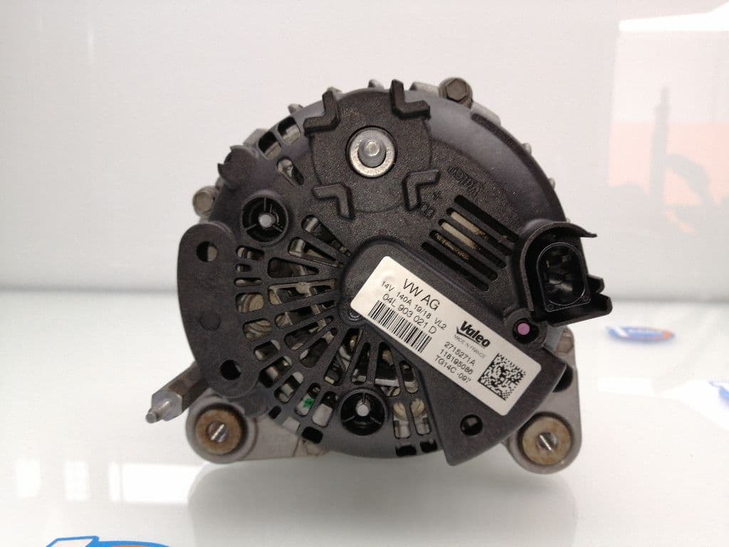 Alternador SEAT LEON (5F1) 4
