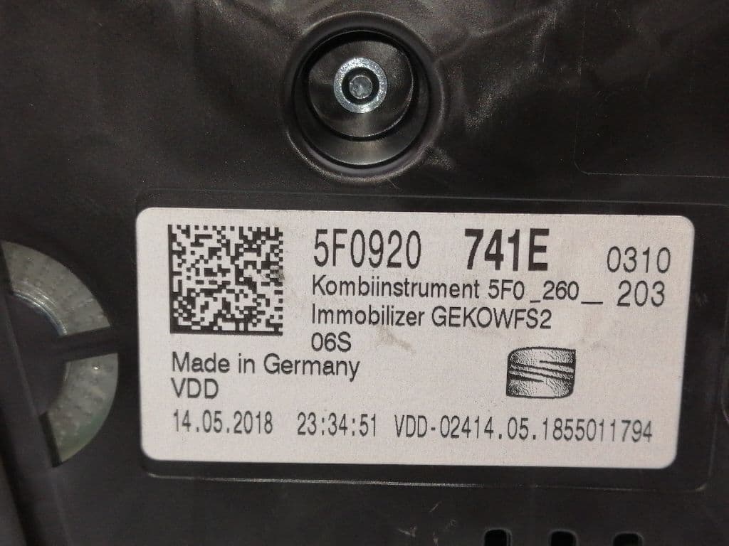 Cuadro instrumentos SEAT LEON (5F1) 4