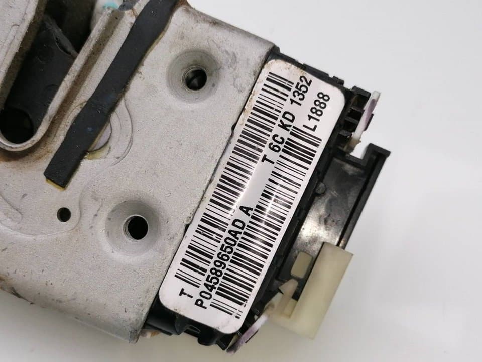 Cerradura puerta trasera derecha CHRYSLER 300 C 2
