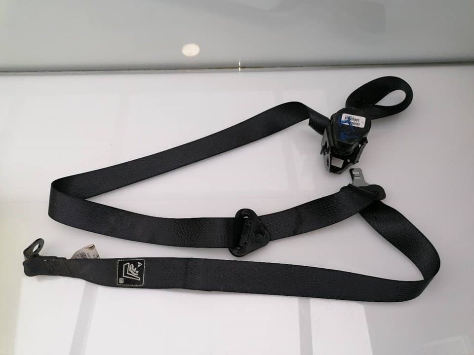 Cinturon seguridad trasero izquierdo CHRYSLER 300 C
