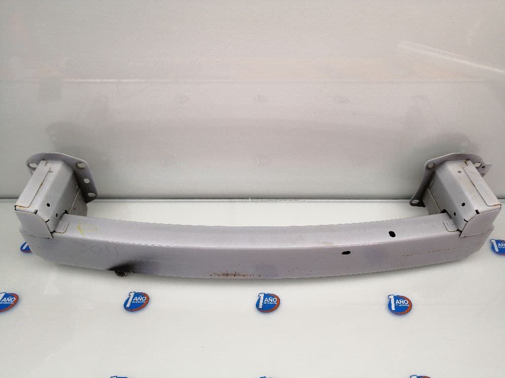 Refuerzo paragolpes delantero CHRYSLER 300 C 2