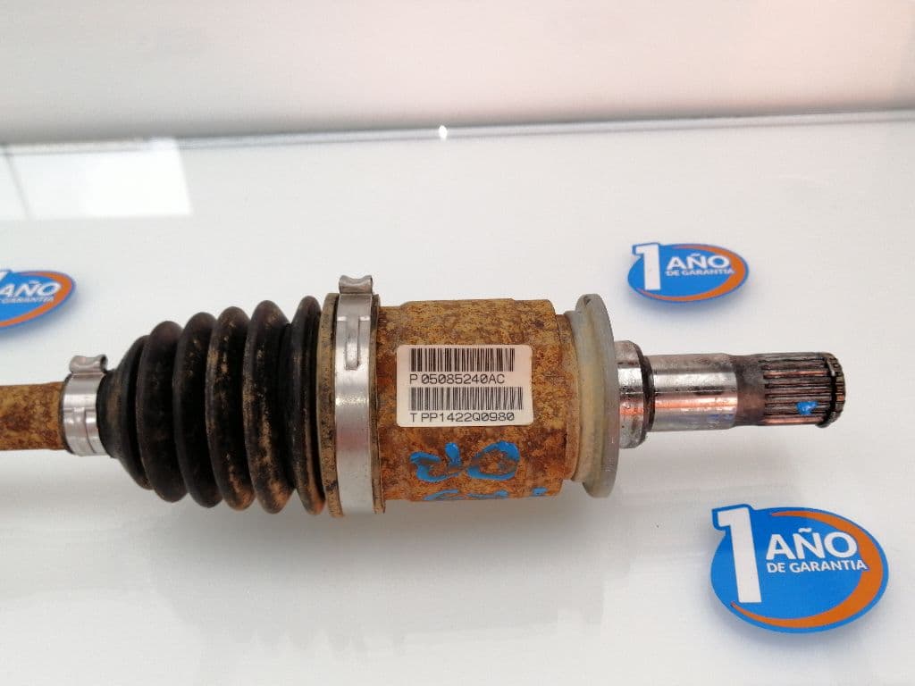 Recambio CHRYSLER 300 C ref. P05085240AC 2