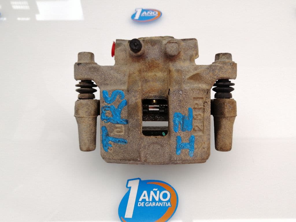 Recambio CHRYSLER 300 C ref. 68020261AB