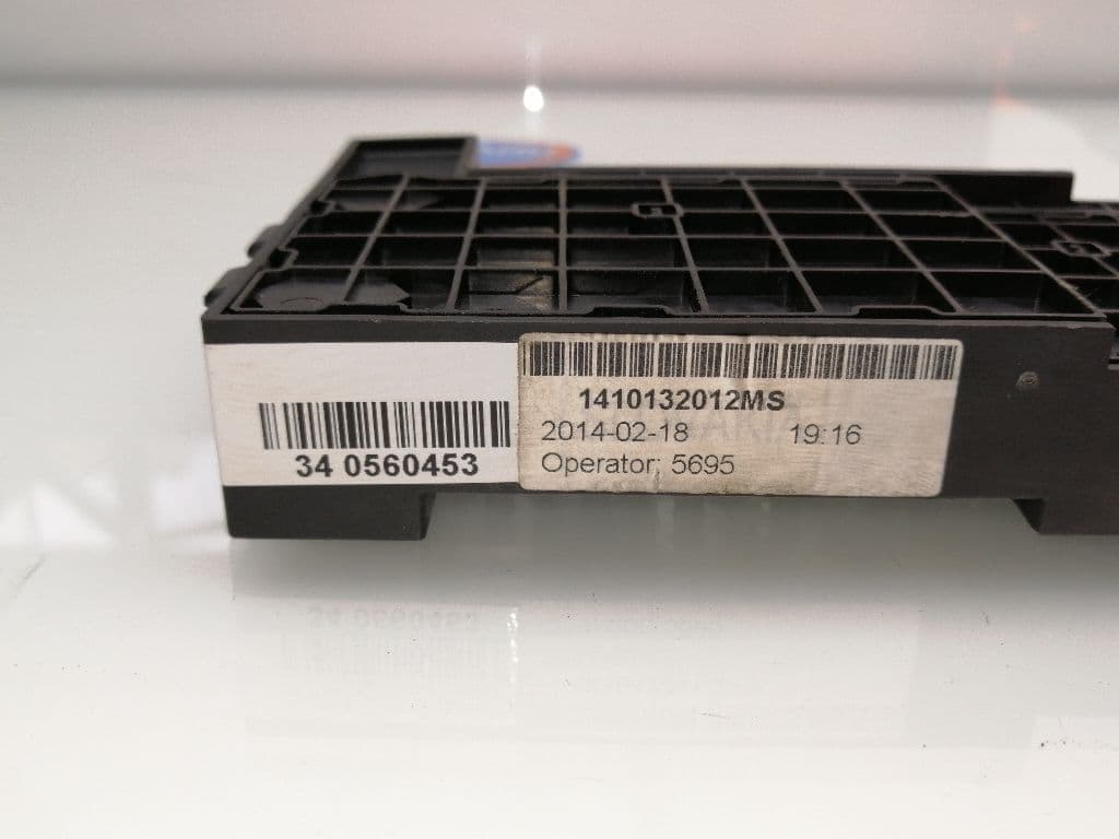 Caja reles / fusibles VOLKSWAGEN T6 TRANSPORTER 3