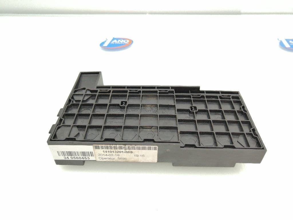 Caja reles / fusibles VOLKSWAGEN T6 TRANSPORTER