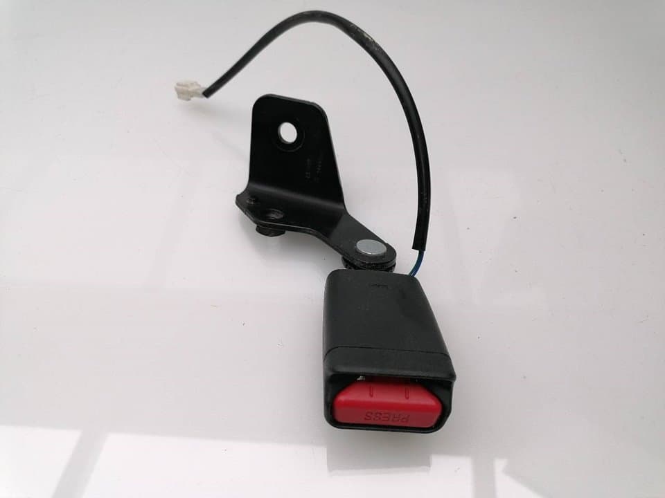 Pretensor trasero izquierdo RENAULT KADJAR 2