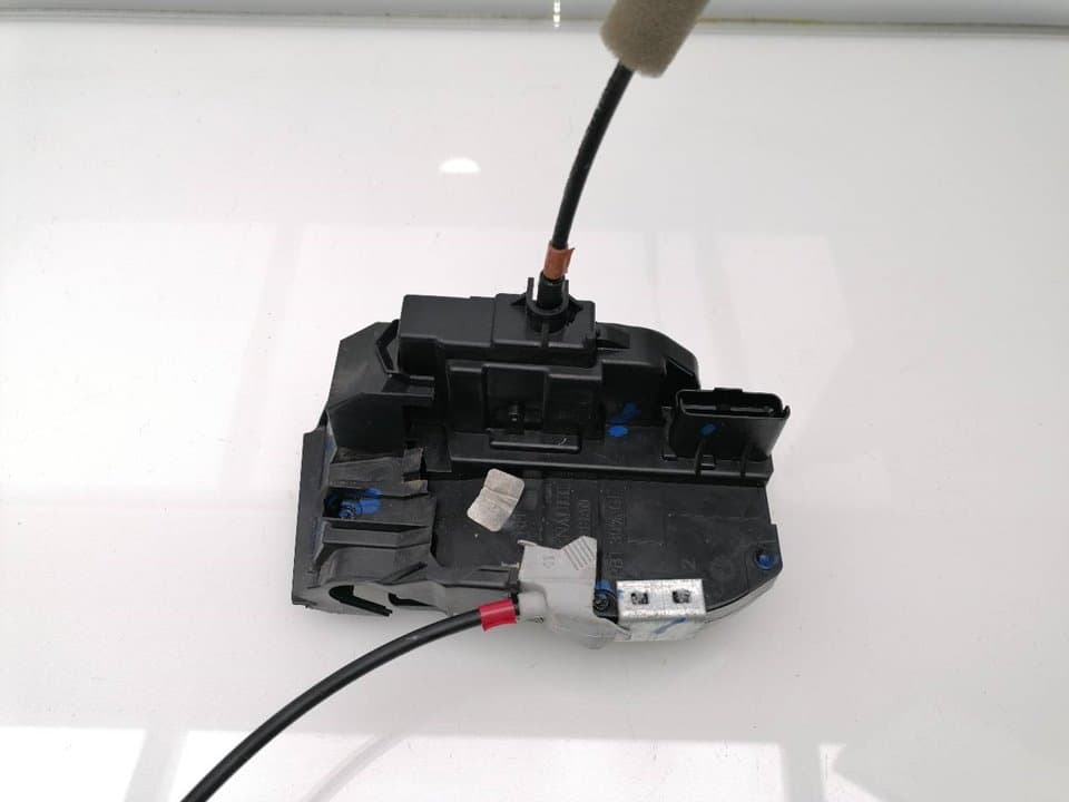 Cerradura puerta delantera derecha RENAULT KADJAR 2