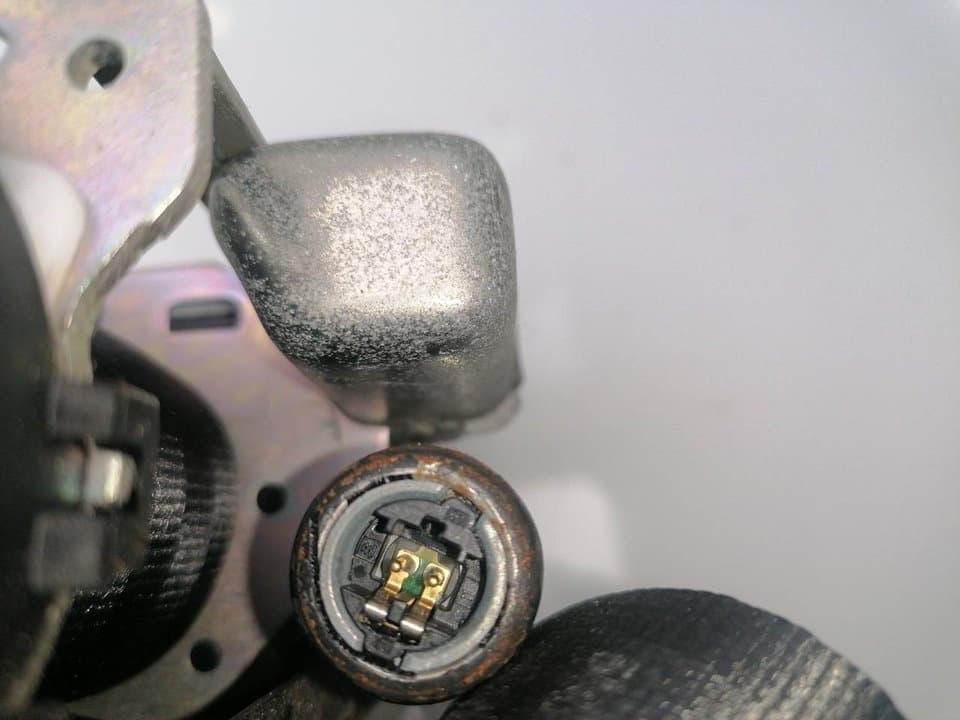Cinturon seguridad delantero derecho RENAULT SCENIC III 3