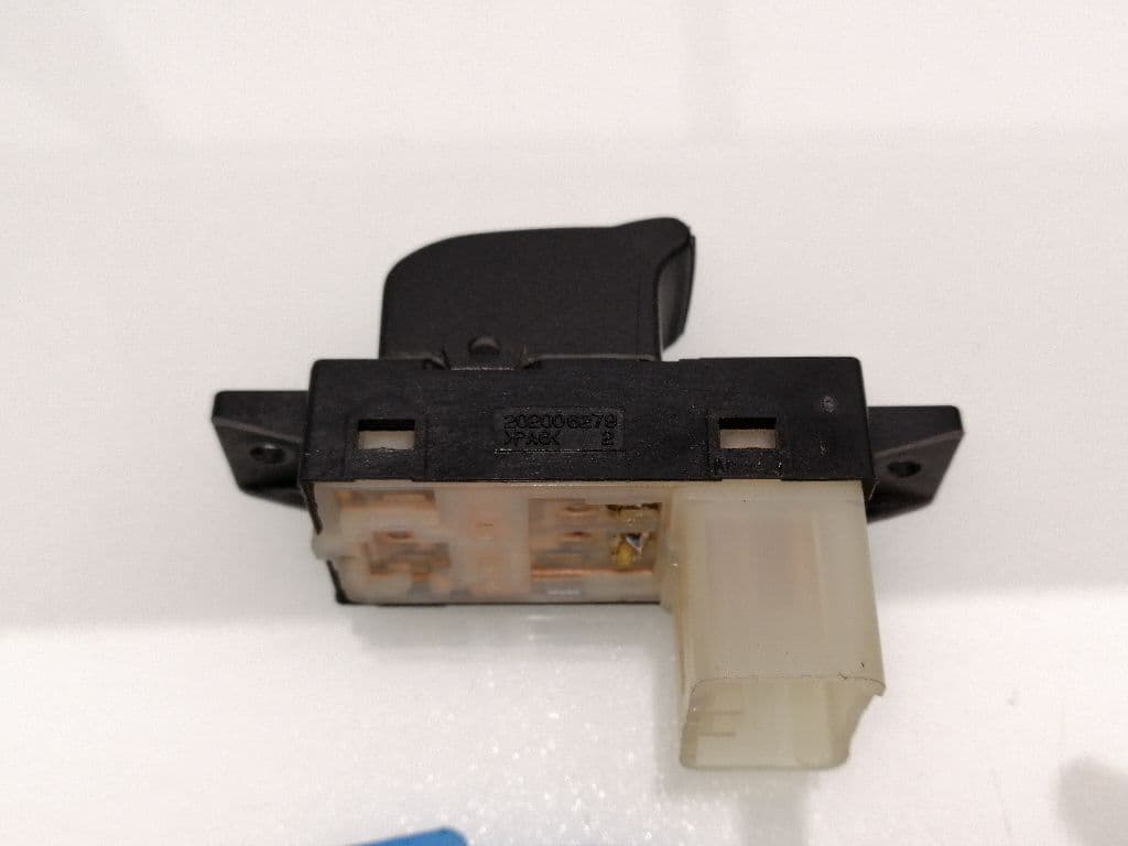 Mando elevalunas trasero derecho SSANGYONG REXTON 4