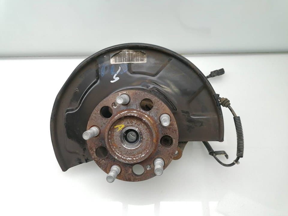 Mangueta delantera derecha SSANGYONG REXTON