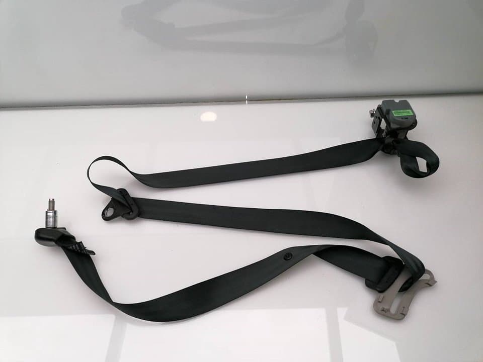 Cinturon seguridad trasero izquierdo SSANGYONG REXTON