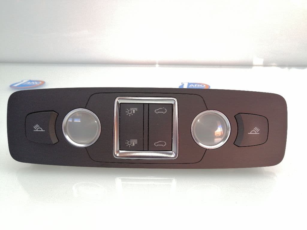 Luz interior AUDI Q7 (4L)