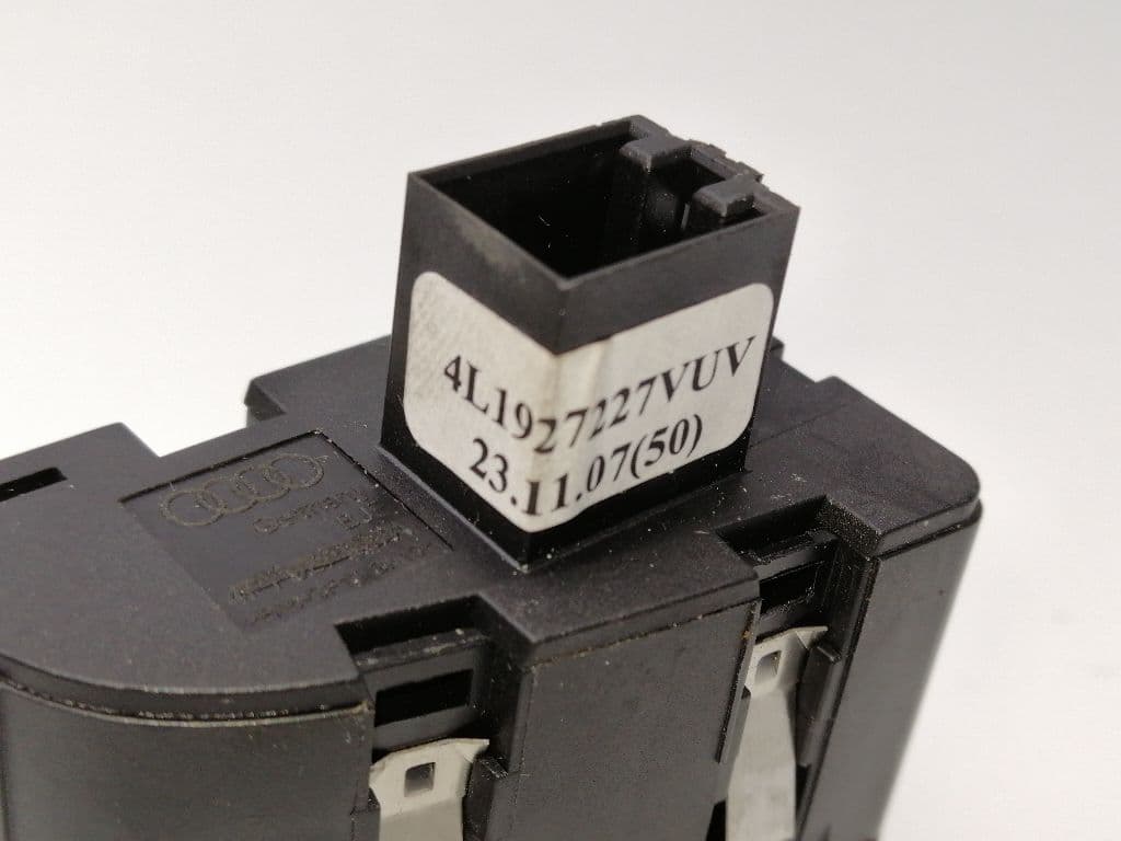 Interruptor AUDI Q7 (4L) 3