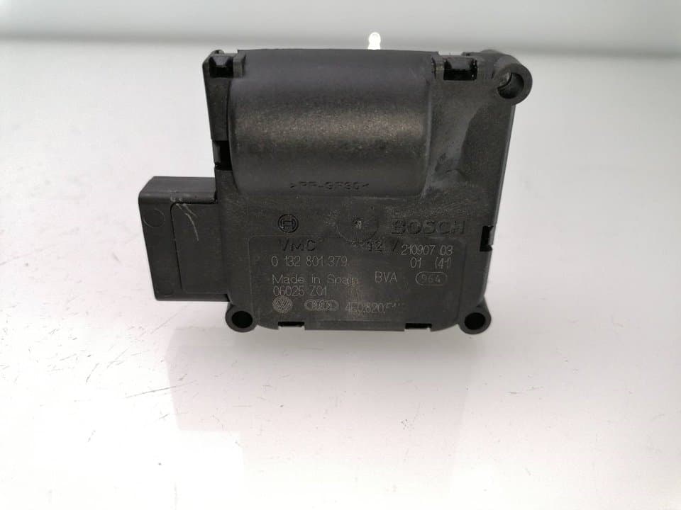 Motor calefaccion AUDI Q7 (4L)