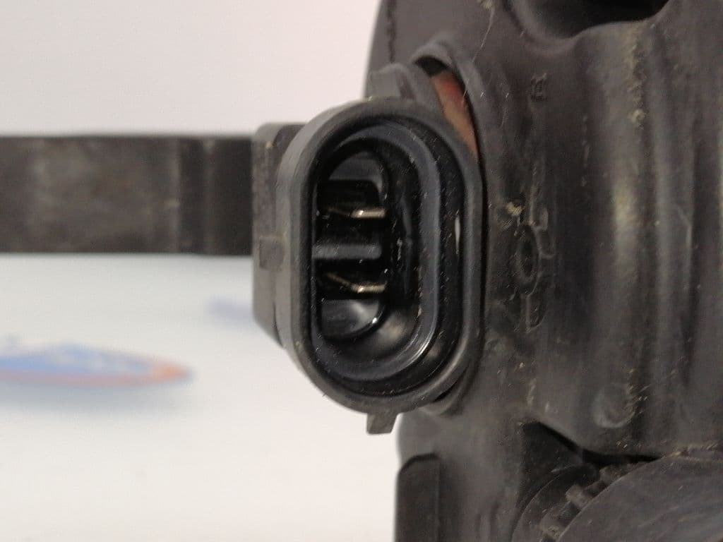 Faro antiniebla derecho BMW X5 (E70) 4