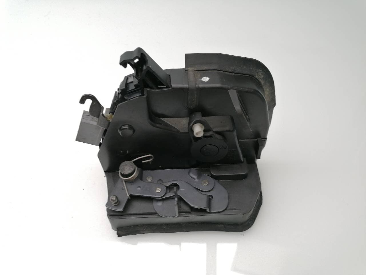 Cerradura puerta trasera izquierda BMW X5 (E70) 3